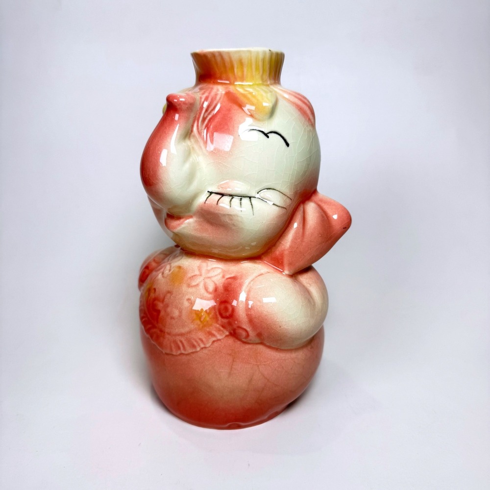 Vintage Hull Leeds USA Pottery Ceramic Elephant Vase Pink Anthropomorphic Kitsch